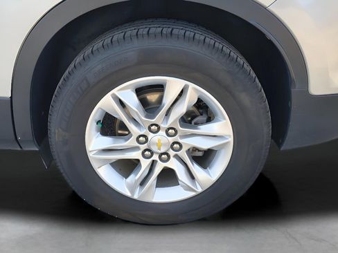 Used 2021 Chevrolet Blazer LT w/ Sound & Technology Package image 4