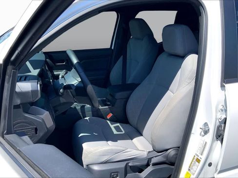 Certified 2025 Toyota Tacoma SR5 RWD image 7