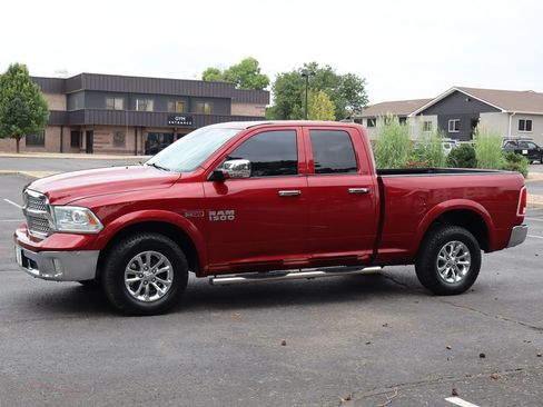 Used 2014 RAM 1500 Laramie AWD/4WD image 10