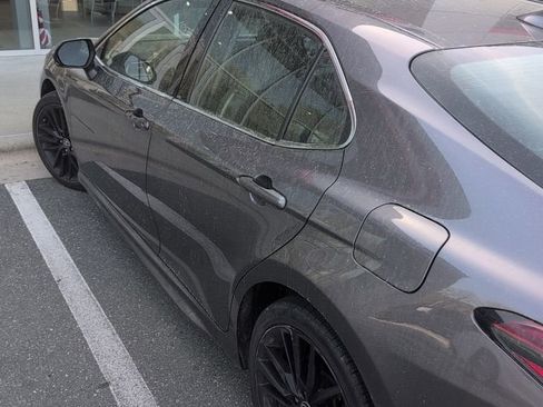 Used 2023 Toyota Camry XSE image 9