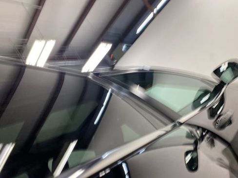 Used 2022 Jeep Cherokee Limited image 28