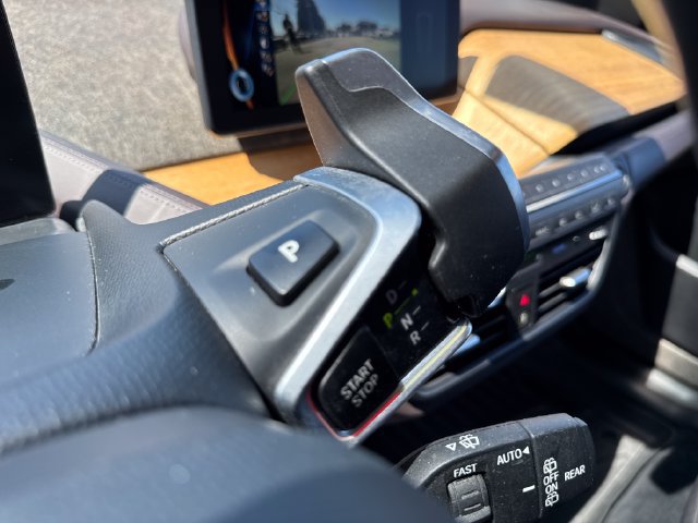 Used 2015 BMW i3 w/ Range Extender RWD image 24