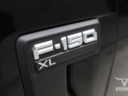 Used 2022 Ford F150 XL w/ Equipment Group 101A High AWD/4WD image 32