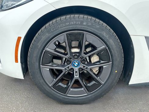 Certified 2023 BMW i4 eDrive35 RWD image 33