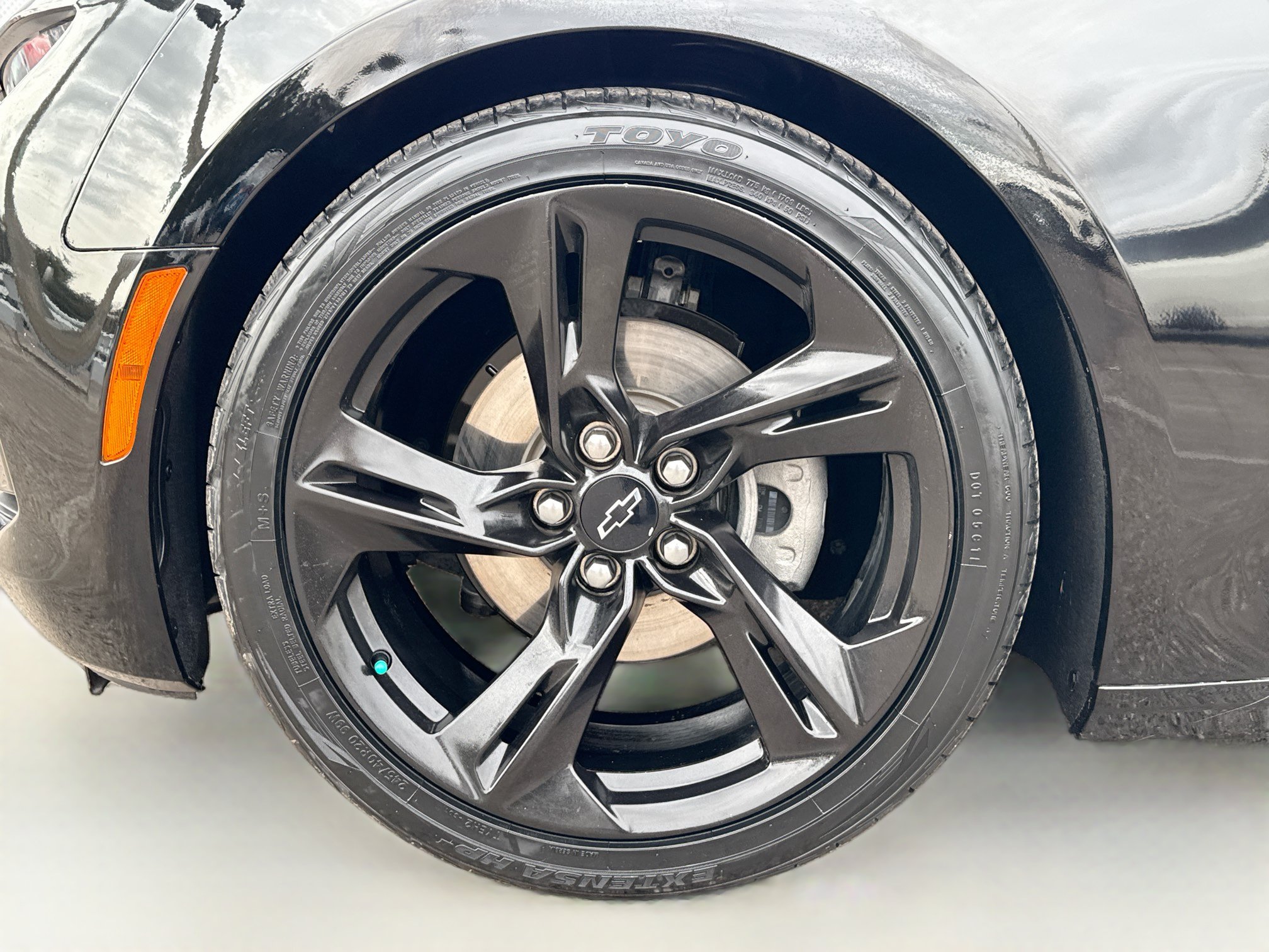 Used 2021 Chevrolet Camaro LT w/ Technology Package RWD image 38