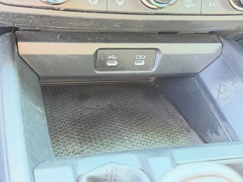 Used 2024 Honda Accord EX image 27