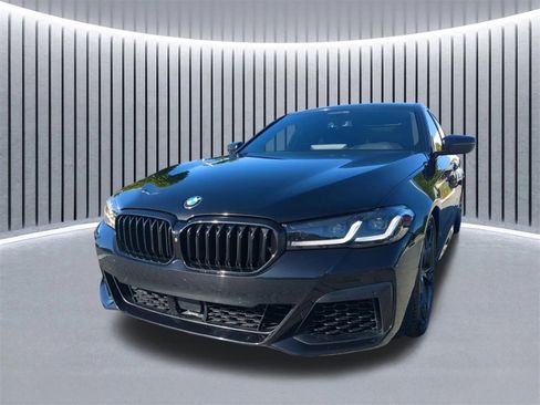 Used 2022 BMW M550i xDrive w/ Executive Package image 9