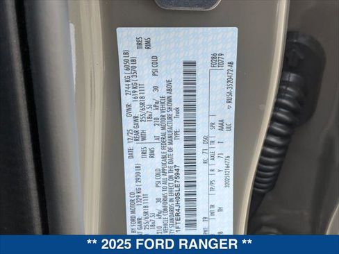 New 2025 Ford Ranger Lariat w/ Black Appearance Package image 21
