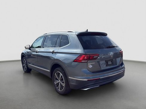 Used 2018 Volkswagen Tiguan SEL AWD/4WD image 4