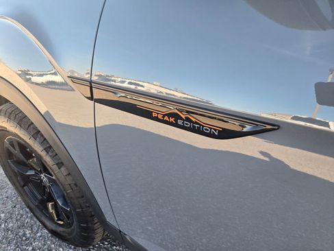 Used 2024 Volkswagen Atlas Peak Edition SE image 10