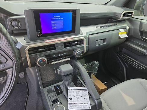 New 2026 Toyota Tacoma SR5 AWD/4WD image 19