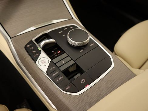 New 2025 BMW 330i xDrive 330i xDrive w/ M Sport Package image 9