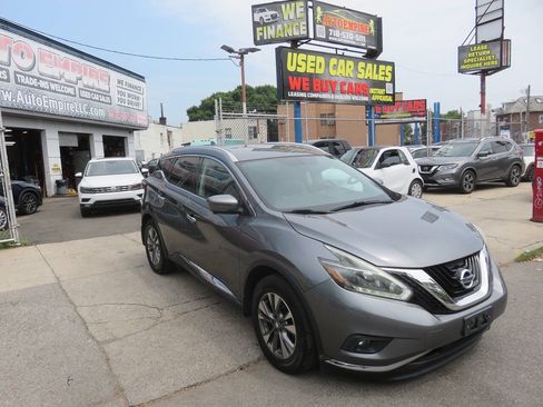 Used 2018 Nissan Murano SL AWD/4WD image 3