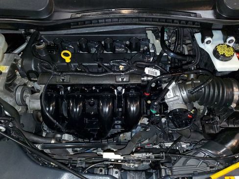 Used 2016 Ford Transit Connect XLT image 23