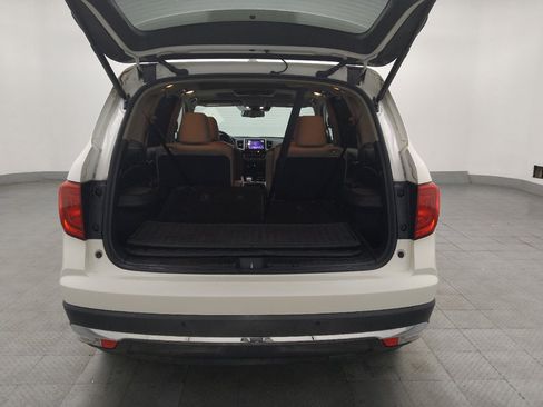 Used 2017 Honda Pilot Elite image 29