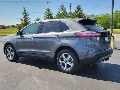 Certified 2023 Ford Edge SEL w/ Convenience Package AWD/4WD image 4