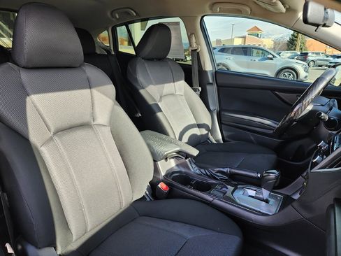 Used 2017 Subaru Impreza 2.0i image 14