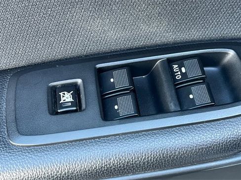 Used 2022 Ford Ranger XL image 12