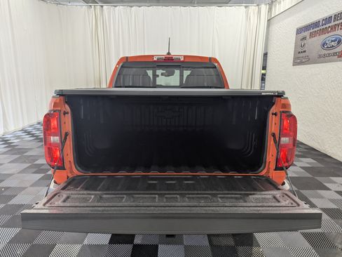Used 2021 Chevrolet Colorado Z71 w/ Safety Package AWD/4WD image 10