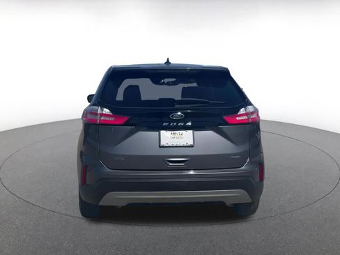 Used 2024 Ford Edge SEL image 12