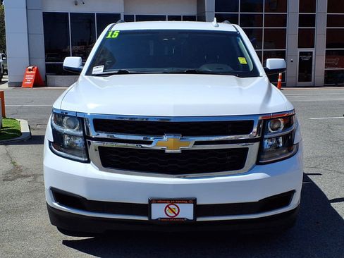 Used 2015 Chevrolet Tahoe LT RWD image 2