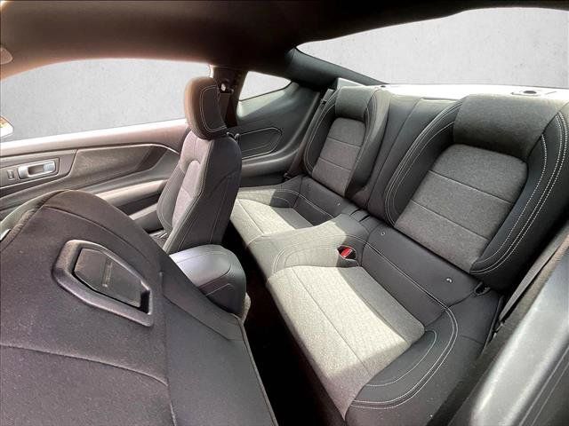 Used 2025 Ford Mustang Coupe RWD image 25