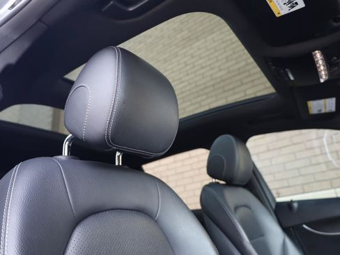 Used 2017 Mercedes-Benz GLC 300 image 26