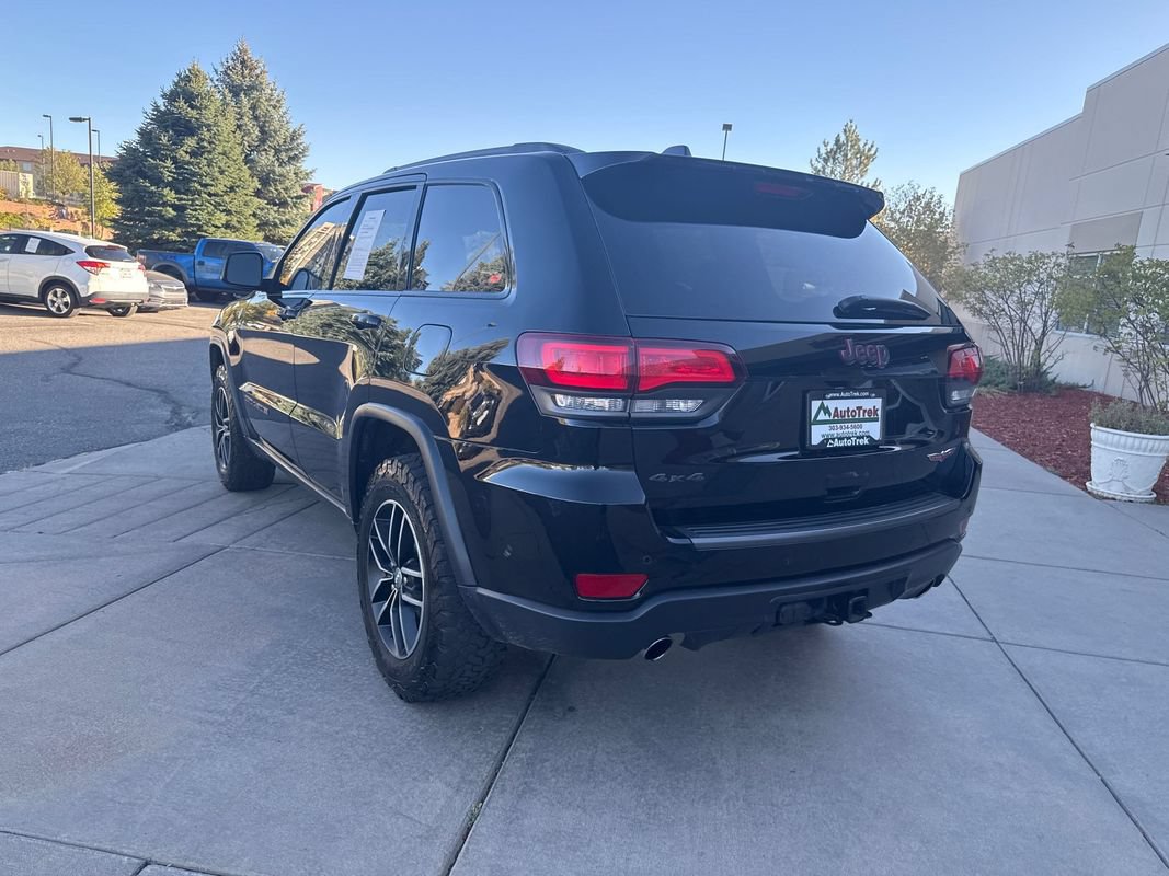 Used 2018 Jeep Grand Cherokee Trailhawk w/ Trailhawk Luxury Group AWD/4WD image 9