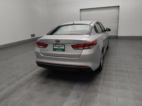 Used 2016 Kia Optima LX image 9