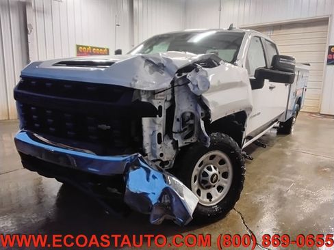 Used 2023 Chevrolet Silverado 3500 W/T w/ WT Convenience Package image 2