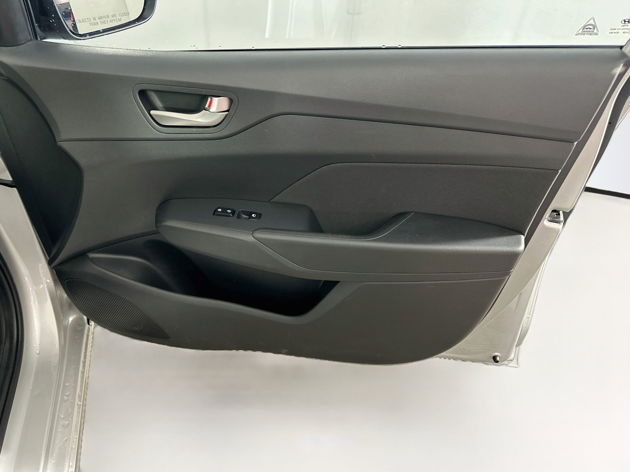 Used 2022 Hyundai Accent SE FWD image 29