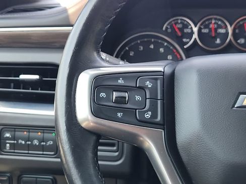 Used 2021 Chevrolet Tahoe LT w/ Luxury Package RWD image 28