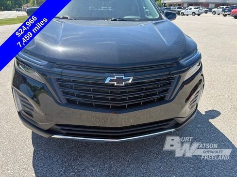 Used 2024 Chevrolet Equinox LT w/ LPO, Floor Liner Package FWD image 9