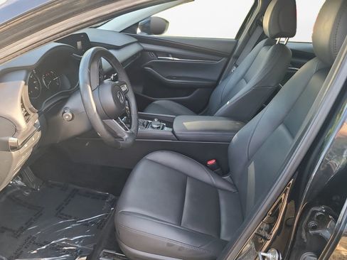 Used 2024 MAZDA MAZDA3 s FWD image 9