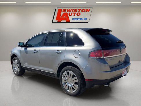 Used 2008 Lincoln MKX AWD image 3