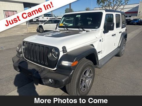 Used 2022 Jeep Wrangler Unlimited Sport image 1