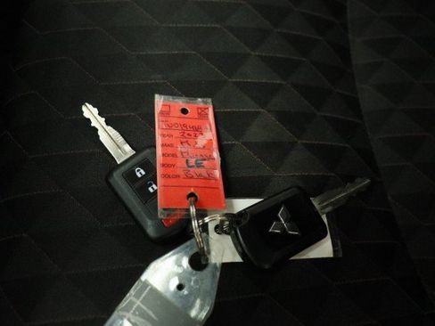 Used 2023 Mitsubishi Mirage LE FWD image 33