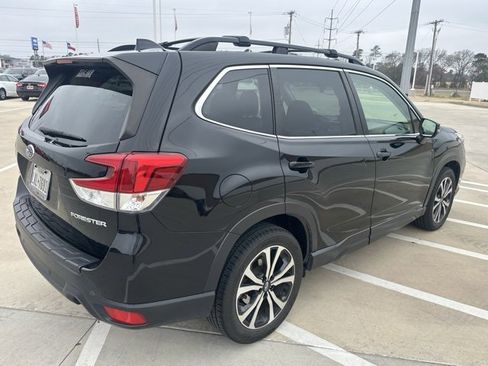 Used 2019 Subaru Forester Limited w/ Popular Package #3 image 4