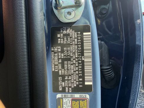 New 2026 Kia Sorento S FWD image 31