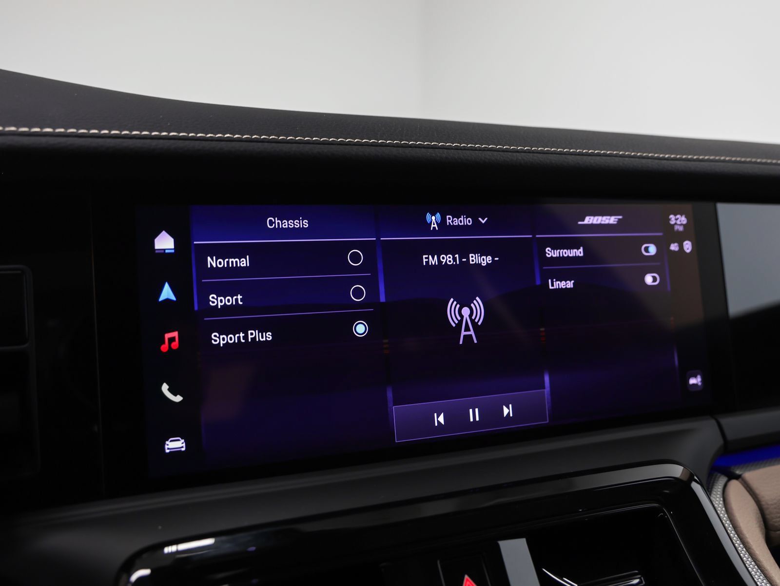 Certified 2026 Porsche Panamera 4 AWD/4WD image 38