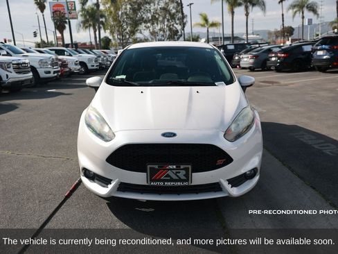 Used 2018 Ford Fiesta ST image 9