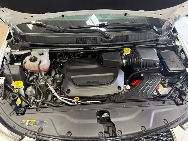 Used 2026 Chrysler Pacifica Select FWD image 29