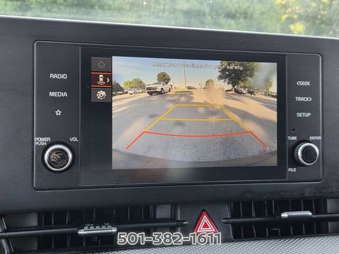 Used 2025 Kia Sportage LX FWD image 19
