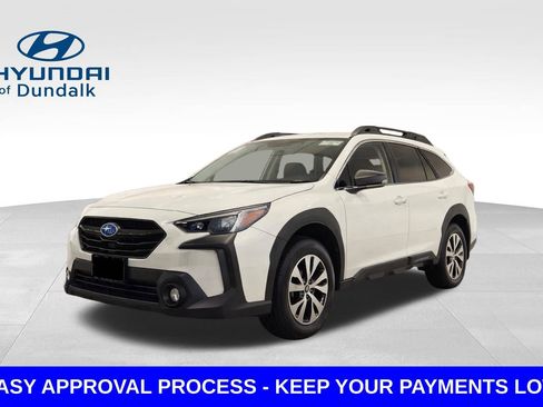 Used 2023 Subaru Outback 2.5i image 1