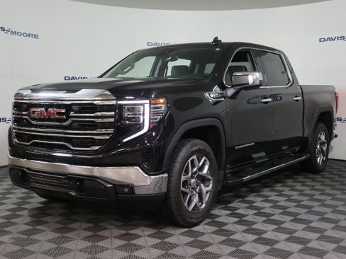 Used 2024 GMC Sierra 1500 SLT w/ SLT Premium Package image 12