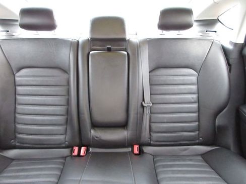 Used 2016 Ford Fusion SE w/ Equipment Group 502A image 23