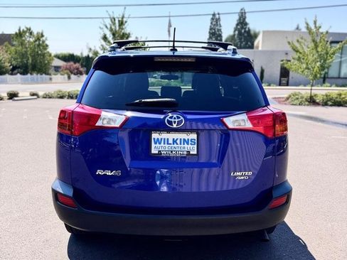 Used 2015 Toyota RAV4 Limited AWD/4WD image 4
