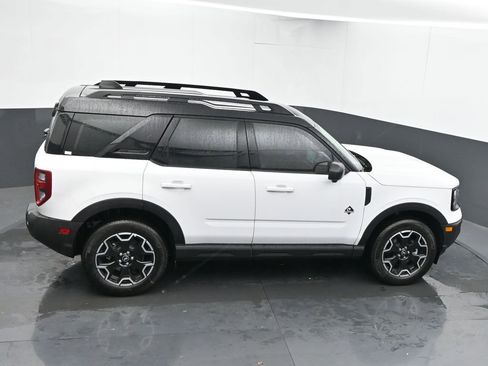 New 2025 Ford Bronco Sport Outer Banks w/ Outer Banks Tech Package+ AWD/4WD image 42