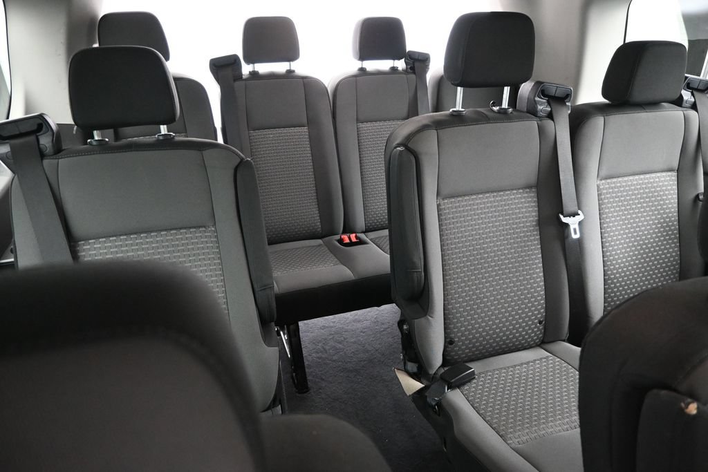 Used 2023 Ford Transit 350 XLT RWD image 9