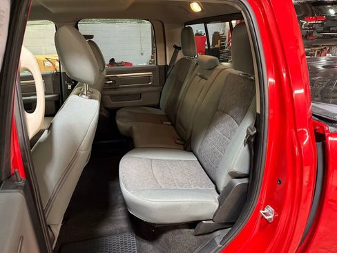 Used 2018 RAM 1500 Big Horn image 12